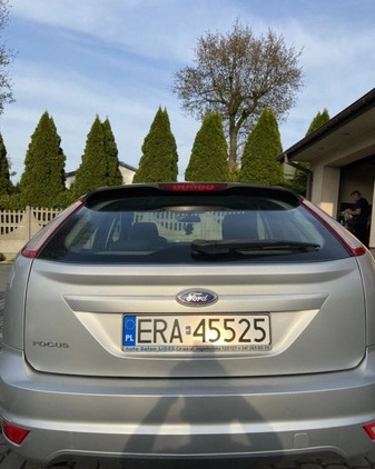 Ford Focus cena 12500 przebieg: 295000, rok produkcji 2011 z Radomsko małe 92
